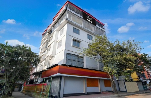 Thakurpukur House | Super Collection O Tollygunge Metro