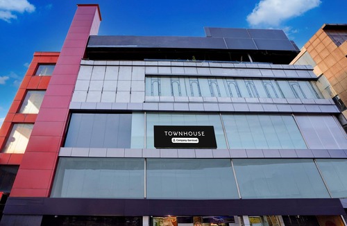 Marathahalli House | Super Deluxe Room Townhouse High Rise