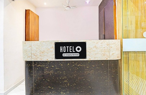Udhna House | Super Hotel O Althan Formerly Hotel Niraant