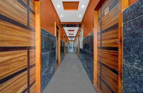 Narasapura Hotel | Super Hotel O Chikkabanavara Lakeview Bangalore Formerly Bvk Residency