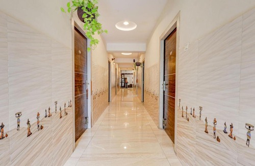 Eluru Hotel | Super Hotel O Eluru Railway Station Formerly Sree Nitya Residency