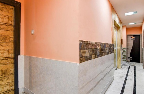 Kolkata Hotel | Super Hotel O Kolkata Near Acropolis Mall Formerly 7 Horse GH