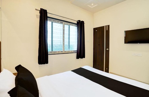Nagpur Hotel | Super Hotel O Manish Nagar