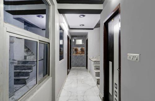 Kishangarh Hotel | Super Hotel O Raj Mahal
