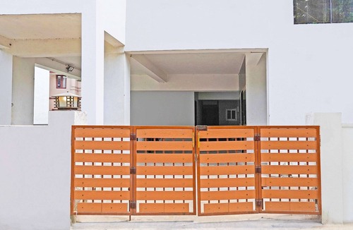 Sholinganallur House | Super Hotel O Sholinganallur Anjaneya