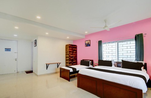 Gachibowli Hotel | Super Hotel O SRI NIRVANA PLAZA