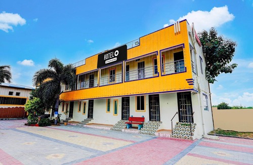 Tirupati House | Super Hotel O Srinivasa Mangapuram