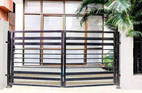 Kolkata House | Super Hotel O Tagore Park Laskarhat