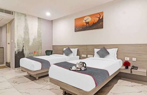 Miyapur House | Super Hotel O The Fern Suites