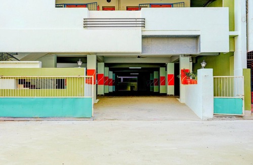 Tirupati House | Super Hotel O Tirupati Chennai