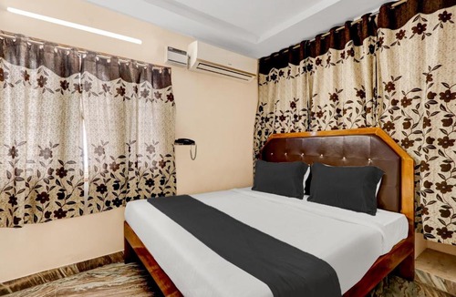 Visakhapatnam Hotel | Super OYO Hotel O Adarsh Nagar Near Kavya Hospital