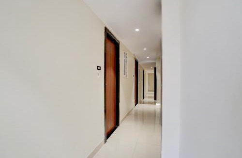 Vizianagaram Hotel | Super OYO Hotel O Pydithalli Ammavari Temple Vizianagaram