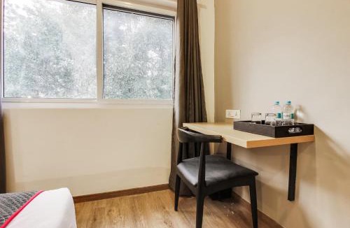 Ameerpet Hotel | Super Townhouse 359 Begumpet Near Hyderabad Central