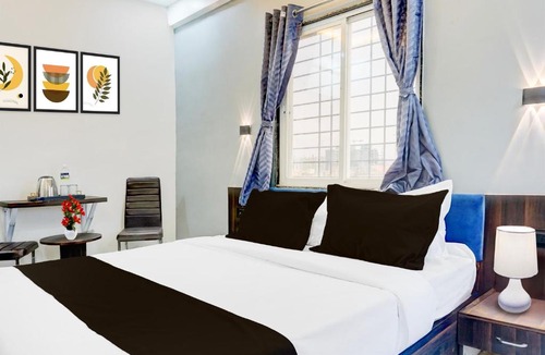 Phase 1 Hotel | Super Townhouse Hinjewadi Corporate Stays