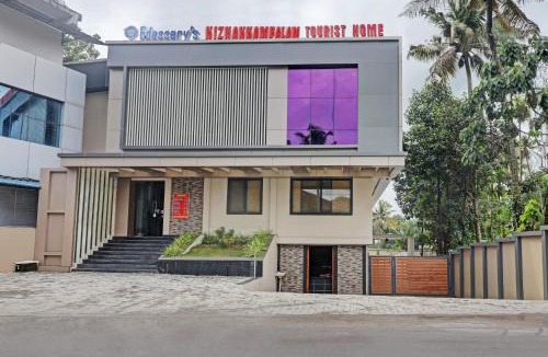 Perumbavoor Hotel | Super Townhouse Kizhakkambalam Tourist Home