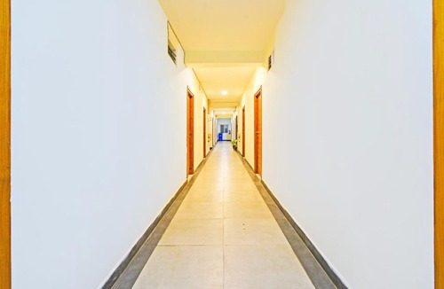 Kondapur Hotel | Super Townhouse Kondapur Near Botanical Garden Formerly RRR Inn