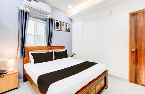 Manikonda Hotel | Super Townhouse Lanco Hills Gachibowli