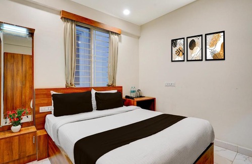 Marathahalli Hotel | Super Townhouse Marathahalli Near Sri Nagalingeshwar Swamy Temple Formerly Hotel Avenue