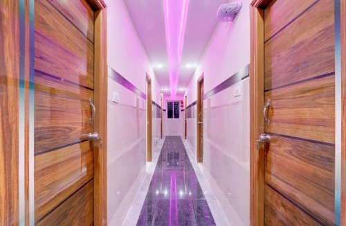 Nanakram Guda Hotel | Super Townhouse Nanak Ram Guda Near WaveRock SEZ