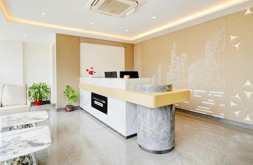 Brookefield Hotel | Super Townhouse Oak AECS Layout Brookfield