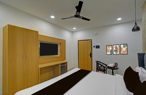 Banjara Hills Hotel | Super Townhouse OAK Banjara Hills Hyderabad