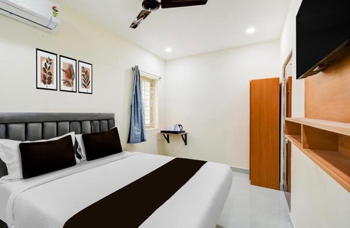 LB Nagar Hotel | Super Townhouse Oak Kamineni Bus Stop