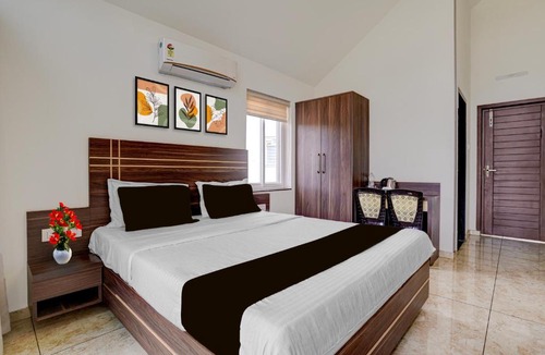 Kyarkoppa Hotel | Super Townhouse Oak Rising Water Park Dharwad Formerly Rising Resorts and Spa