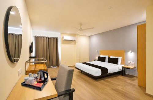 Paldi Hotel | Super Townhouse Paldi Bus Terminal Ahmedabad Formally Neelkanth