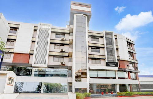 Ahmedabad House | Super Townhouse Prahladnagar