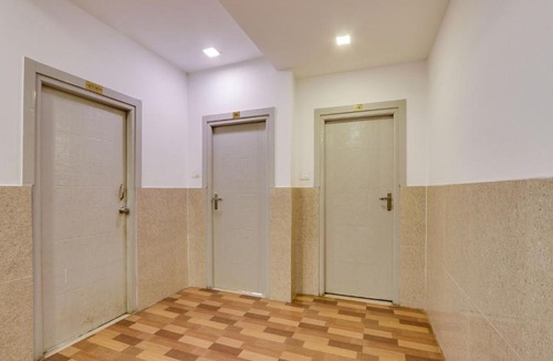Kukatpally Housing Board Colony Hotel | Super Townhouse Qualia Prime