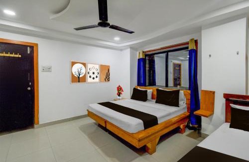 Kondapur Hotel | Super Townhouse Sarath City Mall Hyderabad Formerly Green Leaf