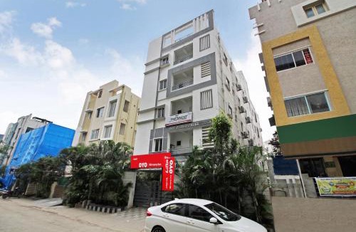 Madhapur Hotel | Super Townhouse Sri Nirvana Inn