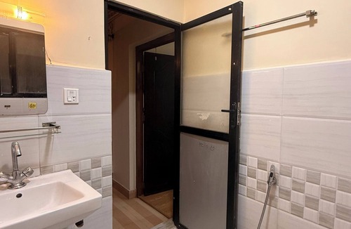 Boudhha Apartment | Superb 3-bedroom apartment with AC in peaceful Kathmandu WiFi and hot water