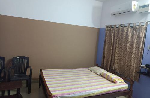 Takkalai Hotel | Surabhi Gardens