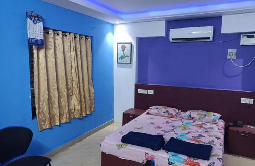 Takkalai Hotel | Surabhi Gardens