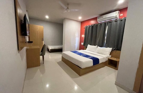Khatu Hotel | Surbhi Grant
