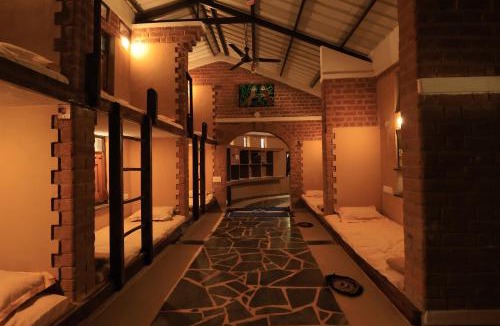 Baihar House | Surwahi Social Ecoestate Kanha