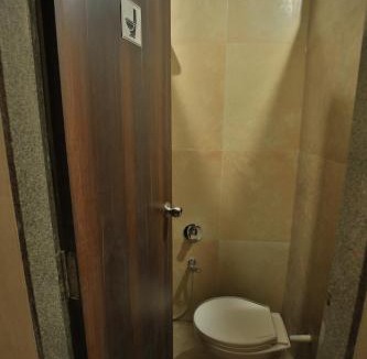 Surat Hotel | Suvidha Ghar AC DORMITORY