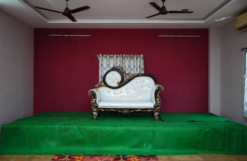 Kakinada Hotel | SV Grand