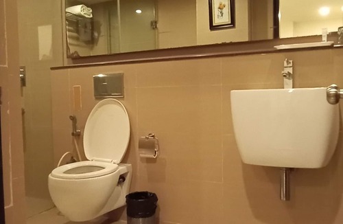 Kakinada Hotel | SVN GRAND
