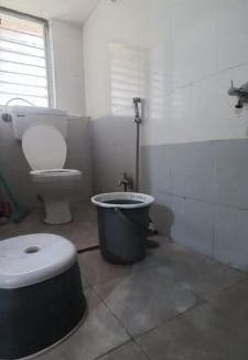 Kolhapur House | swanky25 with single AC Bedroom