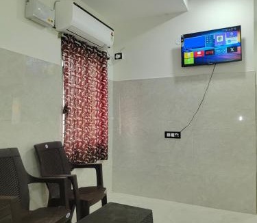 Bhongir Hotel | SWASTIK STAY AC and Non Ac Rooms