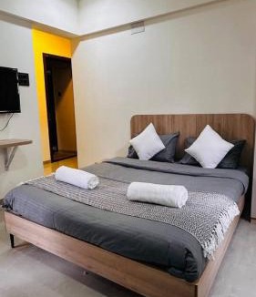 Pimpri - Chinchwad House | Swift Nest Modern AC Studio in Pimple Nilakh, Pune