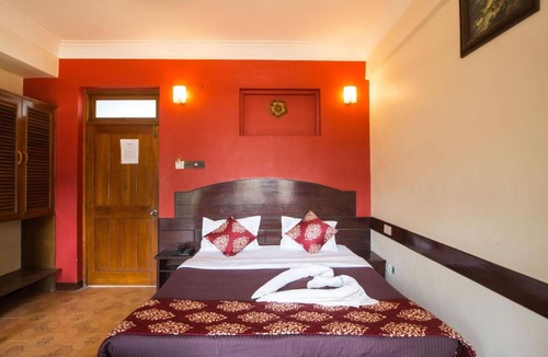 Caranzalem Hotel | Swim Sea Beach Resort