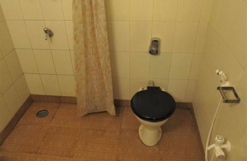 Caranzalem Hotel | Swim Sea Beach Resort