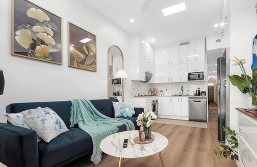 Sydenham House | Sydenham | Near Station, Airport & Marrickville