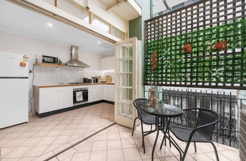 Ultimo House | Sydney City | 3BR/2Bath+Car, Walk to Uni & Shops