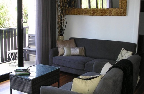 Rozelle Apartment | Sydney Haven - private sanctuary only 15 minutes to CBD