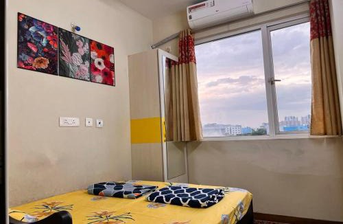 Navalur Apartment | Sync Stay Homestay