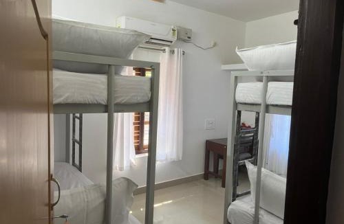 Varkala Hostel | Taaraa Loca - Yoga , Spiritual n Dorms